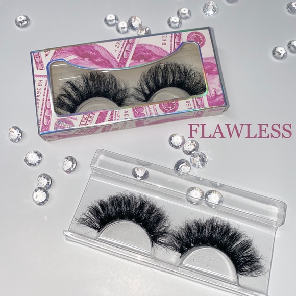 Mink Lashes - Picture 2 of 6